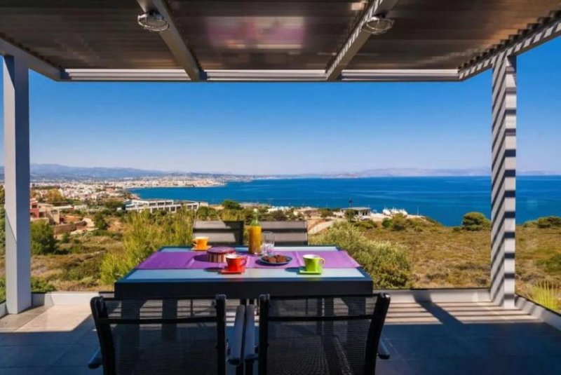 Akrotiri Kreta, Akrotiri: Geräumige moderne Villa mit spektakulärem Blick auf das Meer und die Bucht zu verkaufen Haus kaufen